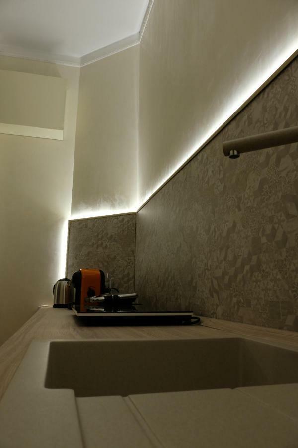 Suite Inn Salerno Eksteriør bilde